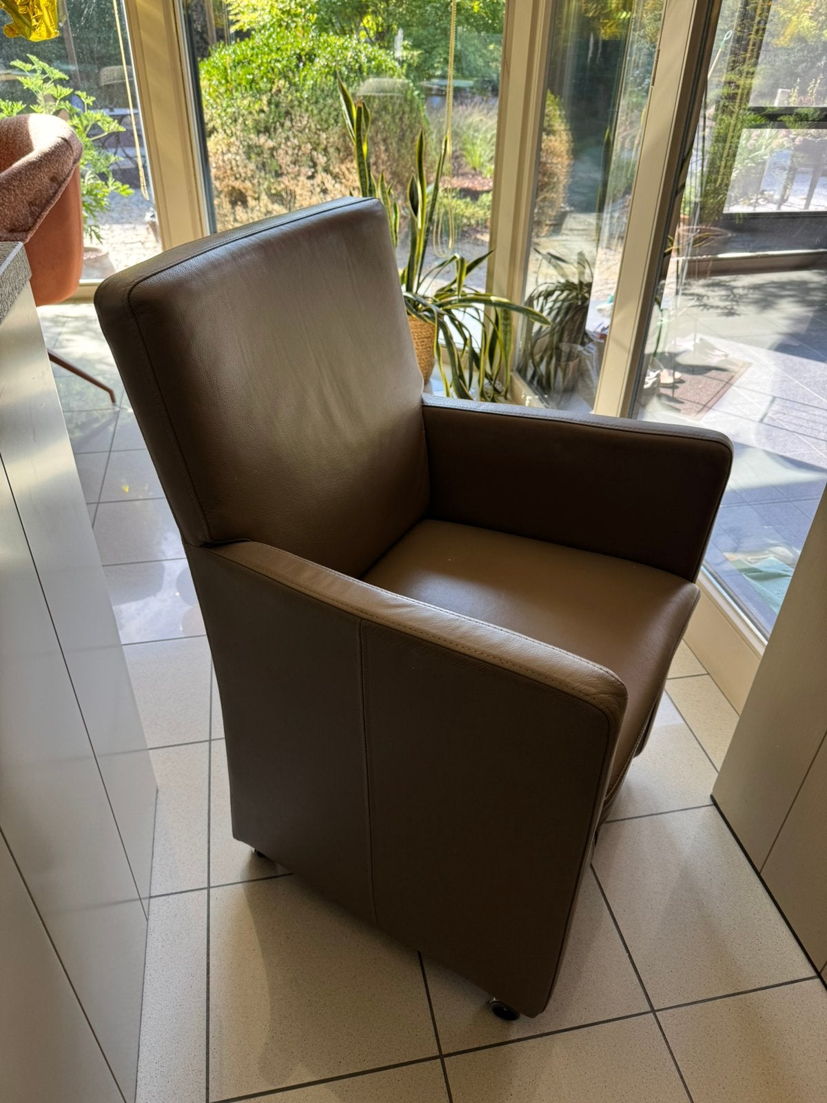 Eetkamer stoel 4x, Huis en Inrichting, Stoelen, Ophalen, Gebruikt, Bruin, Leer