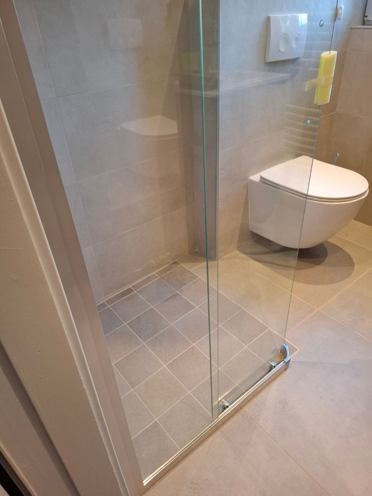 entrée d'angle de douche, Enlèvement, Neuf