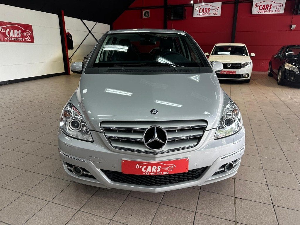 Mercedes-Benz B180CDI*AUTOMAAT*AIRCO*PDC*12 MAANDEN GARANTIE, Auto's, Mercedes-Benz, Zwart, Leder en Stof, Parkeersensor, 5 deurs