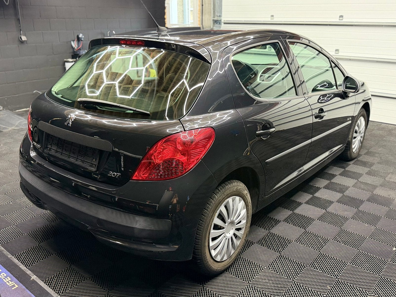 PEUGEOT 207 1.4 ESSENCE TRES TRES PROPRE, Autos, Achat, Entreprise, Entretenue par le concessionnaire, Euro 4