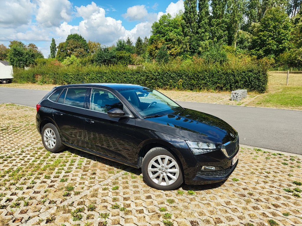 Skoda Scala 1.0 - 2021 - 64,500 km - Style - 110 ch, Autos, Cuir, Euro 6, Boîte manuelle, Noir