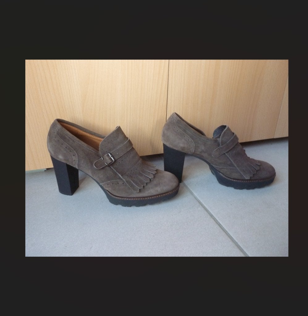 Bruin taupe suede hakken schoenen mocassins loafer Jhay Mt37, Enlèvement ou Envoi, Brun, Escarpins