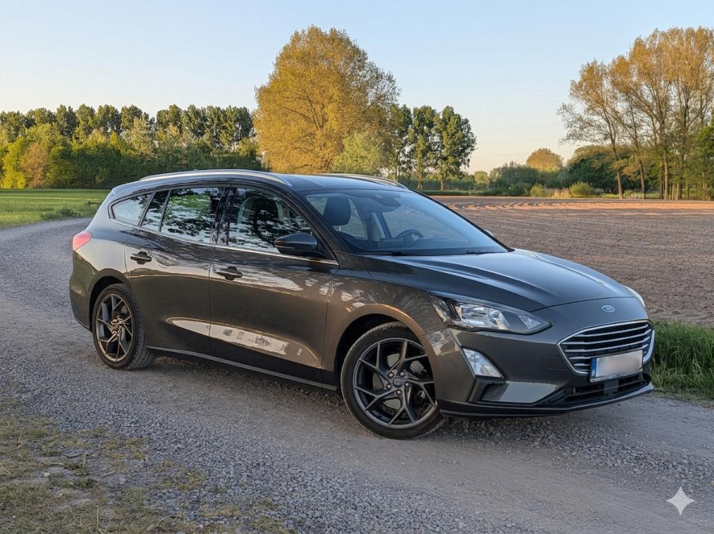 Ford Focus 1.0 EcoBoost Connected, Stof, 5 deurs, Particulier, 3 cilinders