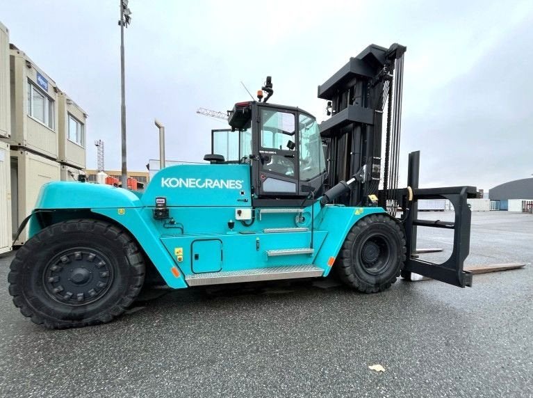 KONECRANES SMV22-1200C, Articles professionnels, Machines & Construction | Chariots élévateurs & Transport interne, Plus de 4 000 kg