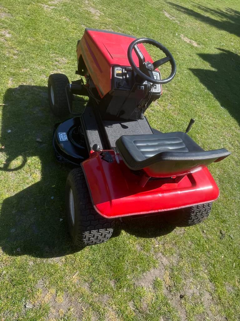 Zitmaaier MTD, Tuin en Terras, Ophalen, Zo goed als nieuw