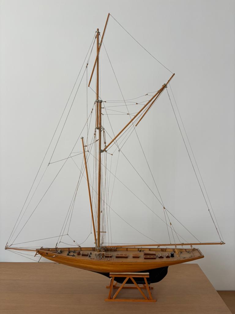 Handgemaakte zeilboot ‘Britannia’ ,, Ophalen, Zo goed als nieuw