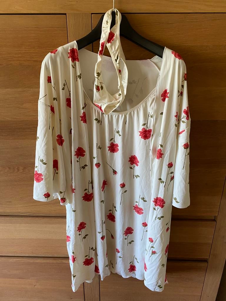 3-delig lingeriesetje  van new night.maat L, Kleding | Dames, Pyjama's, Ophalen of Verzenden, Zo goed als nieuw, Maat 42/44 (L)