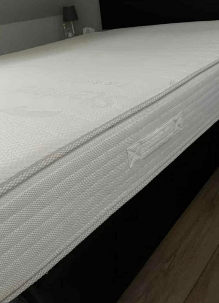 Stanford matras 180x220cm, Comme neuf, Enlèvement, 180 cm, Blanc