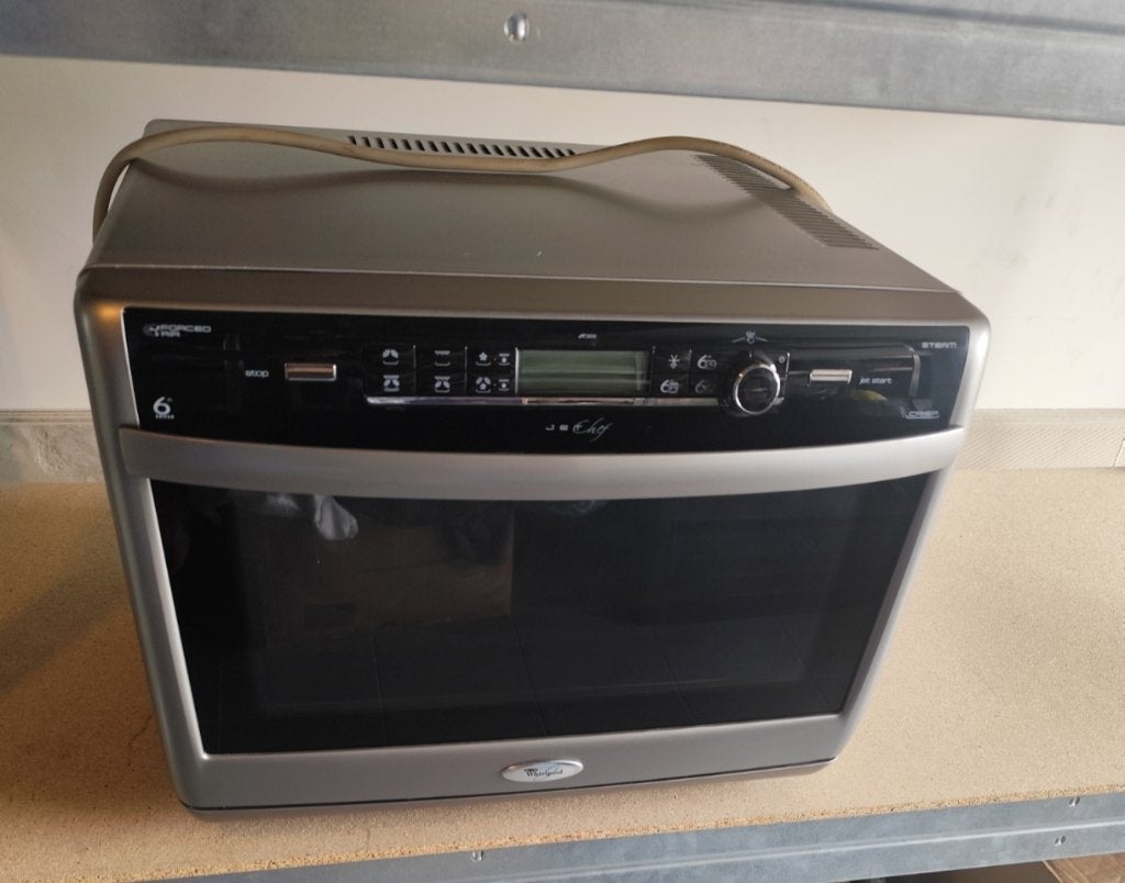 Micro-ondes/Grill, Maison & Meubles, Enlèvement, Utilisé