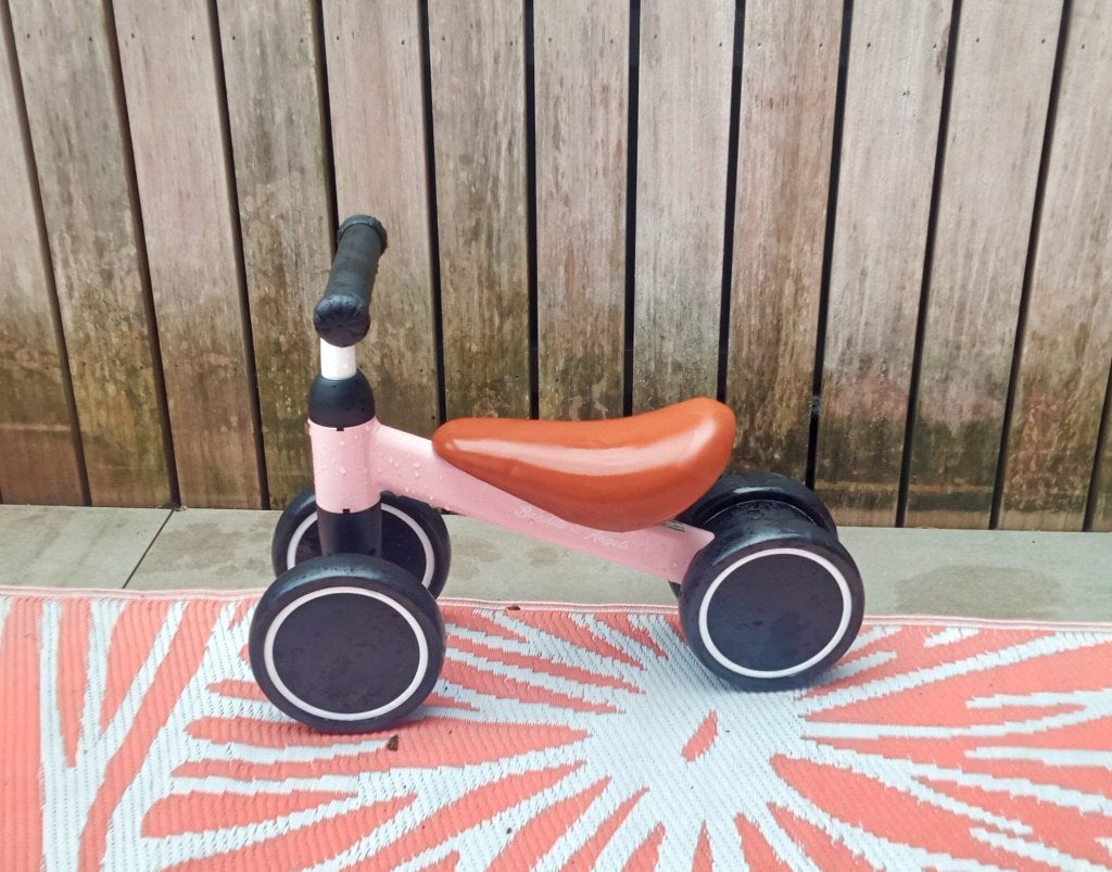 Loopfietsje Bandits and Angels, Kinderen en Baby's, Speelgoed | Buiten | Voertuigen en Loopfietsen, Ophalen, Zo goed als nieuw