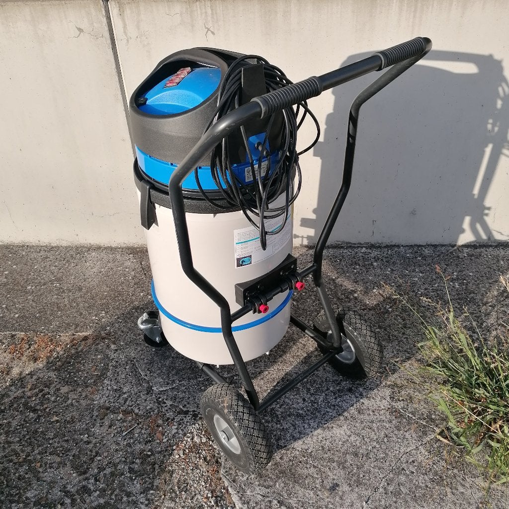 SkyVac Commercial 75 PLUS - 12m + extra's, Doe-het-zelf en Bouw, Ophalen, Zo goed als nieuw, Waterstofzuiger