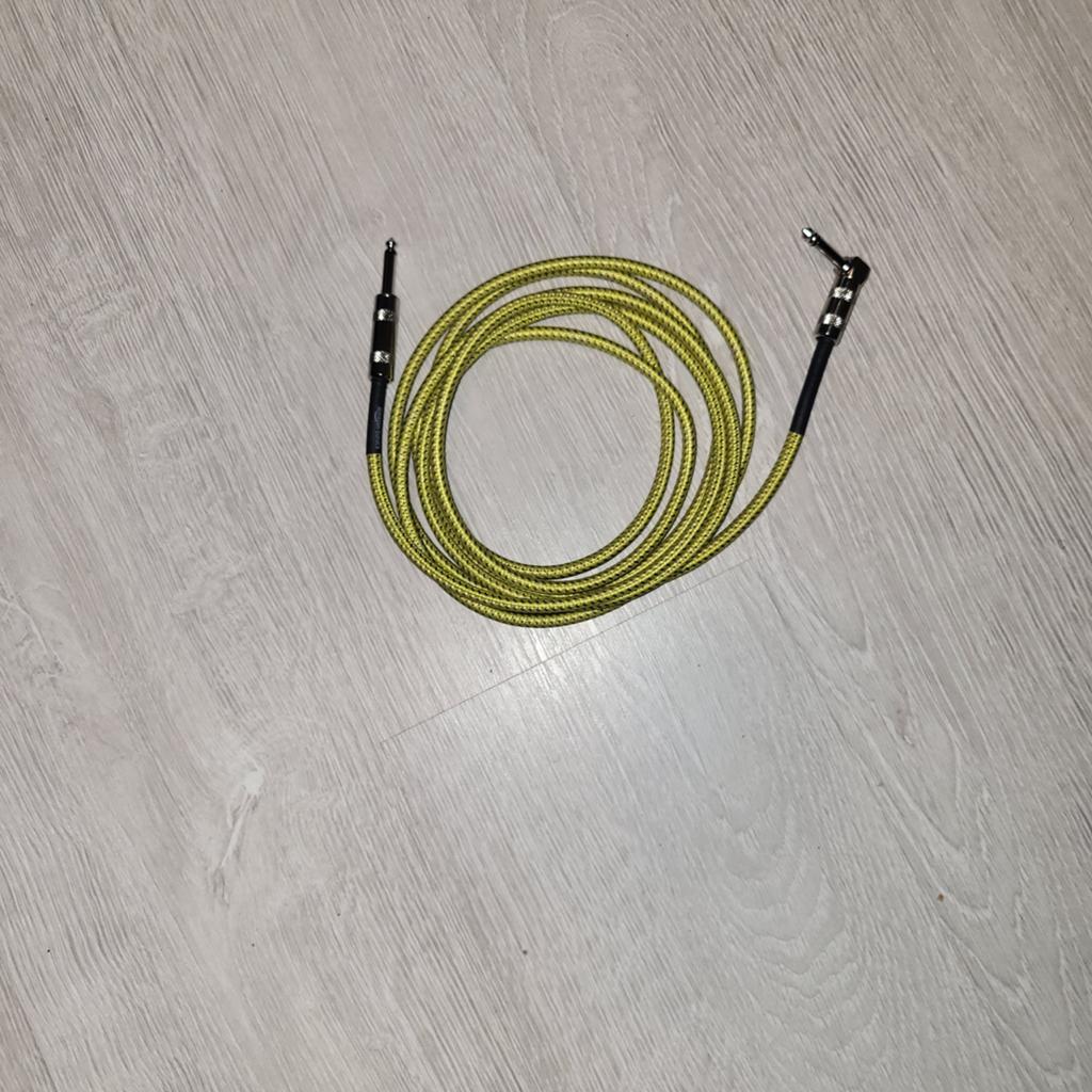 Gitaarkabel 3m, Muziek en Instrumenten, Kabels en Stekkers, Ophalen of Verzenden, Zo goed als nieuw, Instrument
