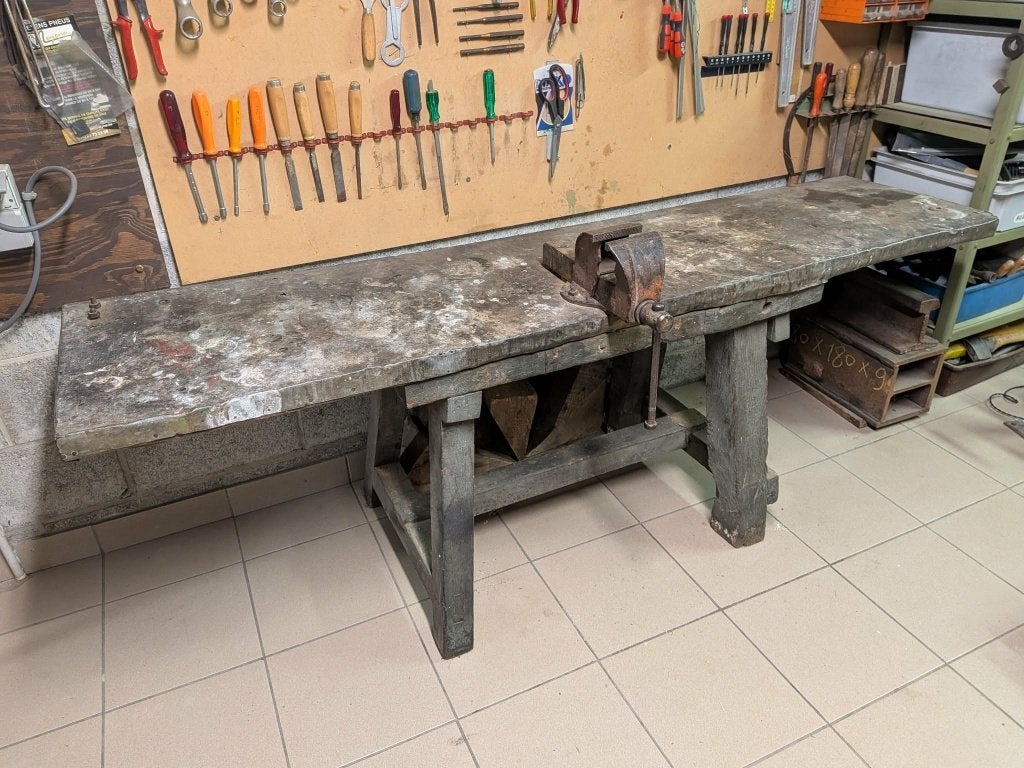 Antieke massief houten werkbank + bankschroef, Ophalen, Gebruikt, Minder dan 70 cm, Bankschroef