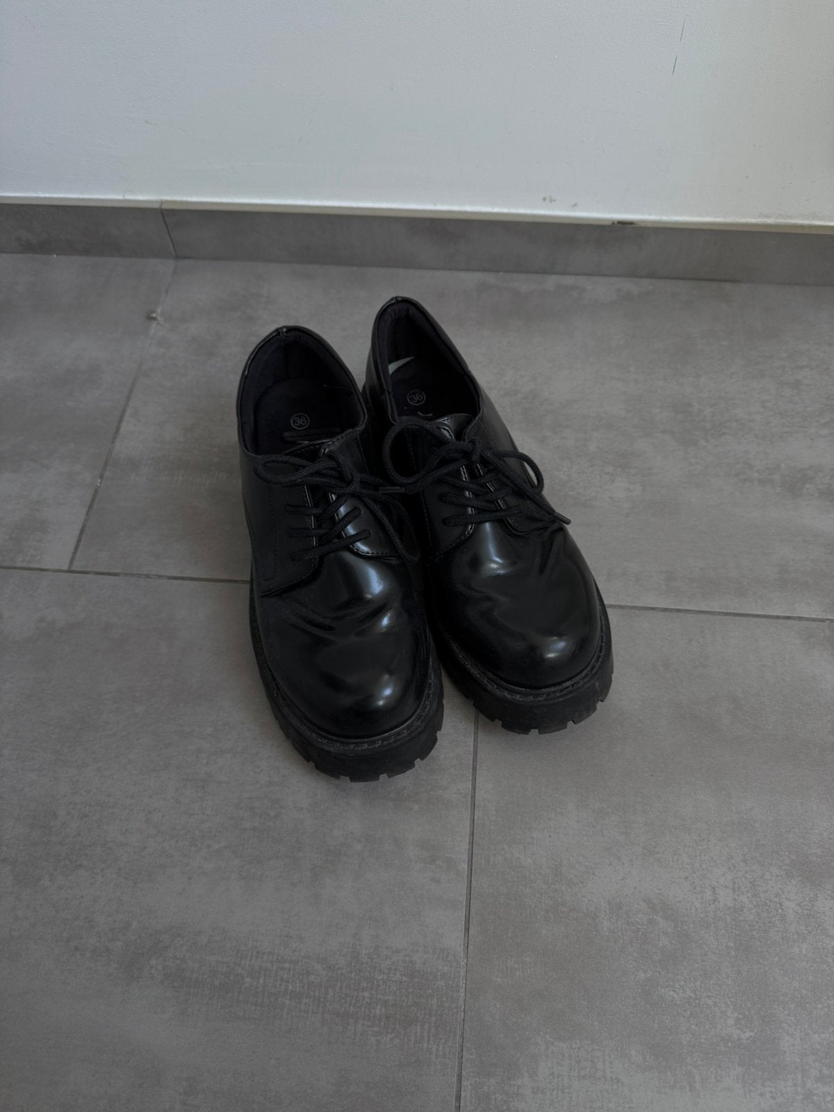 Boat shoes / loafers, Vêtements | Femmes, Chaussures, Enlèvement ou Envoi, Porté, Noir