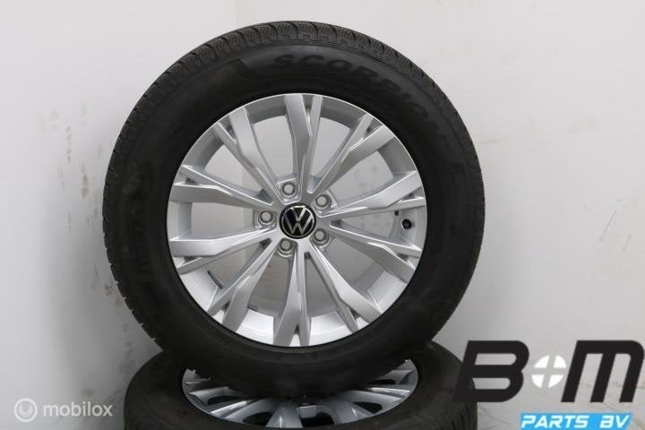 WINTER! ORIGINEEL! 17 inch velgen VW Tiguan 5NA! 5NA601025, Auto-onderdelen, Banden en Velgen, 17 inch, Winterbanden, Personenwagen