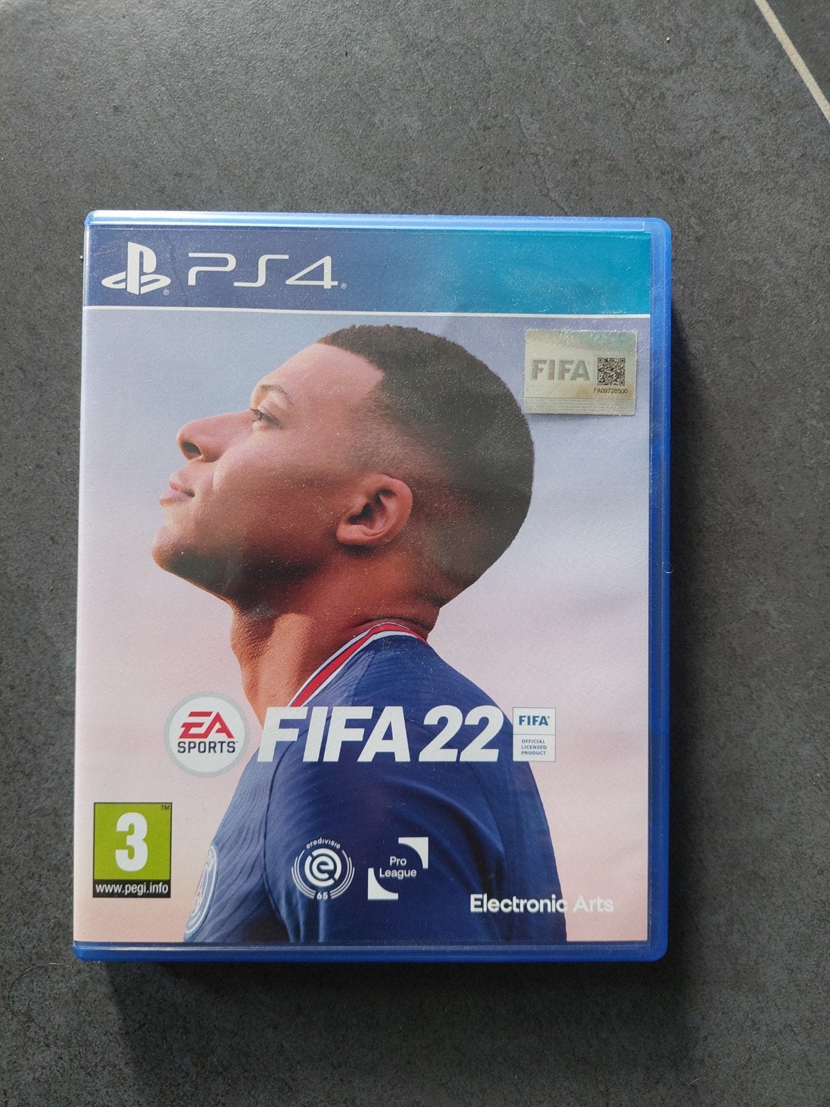 FIFA 22, Ophalen of Verzenden, Zo goed als nieuw, Sport