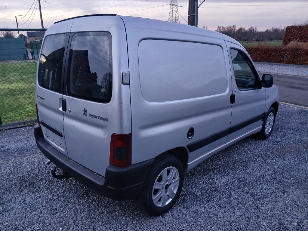 Peugeot partner #Bj 2004# 1900 diesel !!Gekeurd!!, Stof, 4 cilinders, Bedrijf, 1900 cc