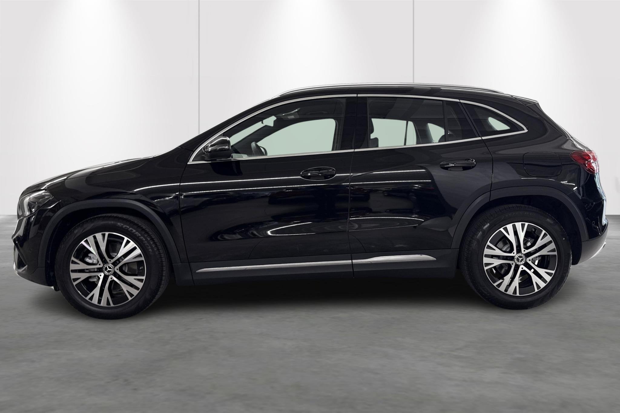 Mercedes-Benz GLA-klasse GLA 200, Auto's, Mercedes-Benz, Stof, Zwart, 4 cilinders, Zwart