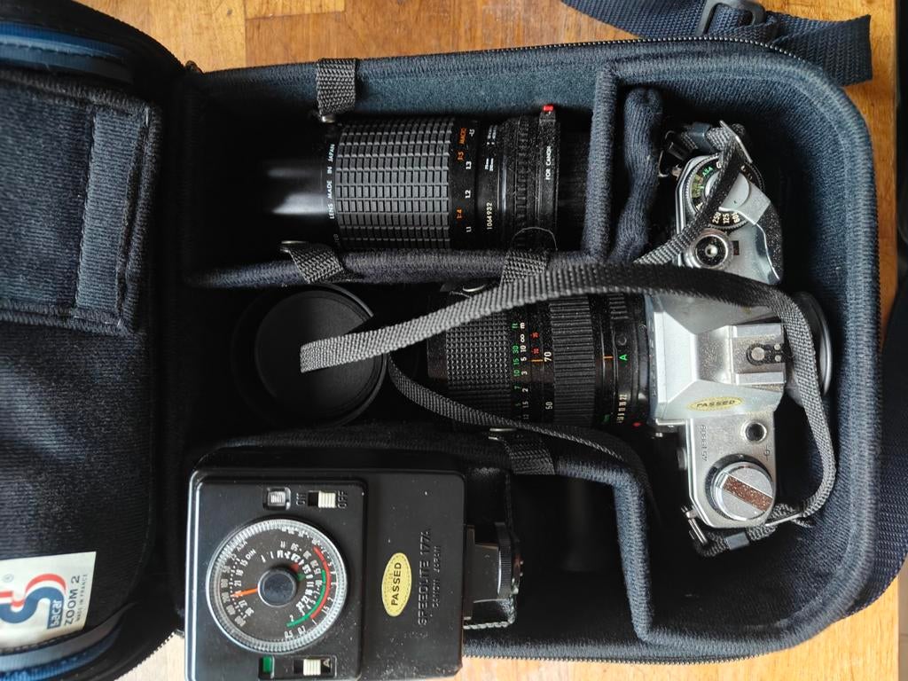Canon AE-1 analoge camera set met accessoires, Audio, Tv en Foto, Fotocamera's Analoog, Ophalen, Canon