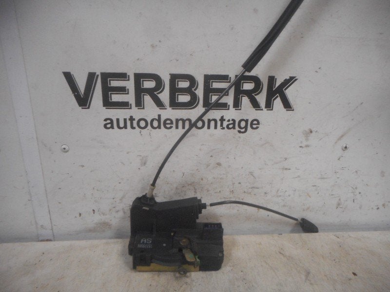 SERRURE DE PORTE AVANT GAUCHE Opel Astra G Caravan (F35), Opel, Opel Automobile GmbH, Utilisé, Avant