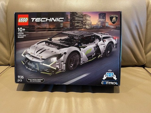 LEGO 42214  La super voiture de sport Lamborghini Revuelto -, Neuf, Non ouvert/scellé, Lego, Ensemble complet