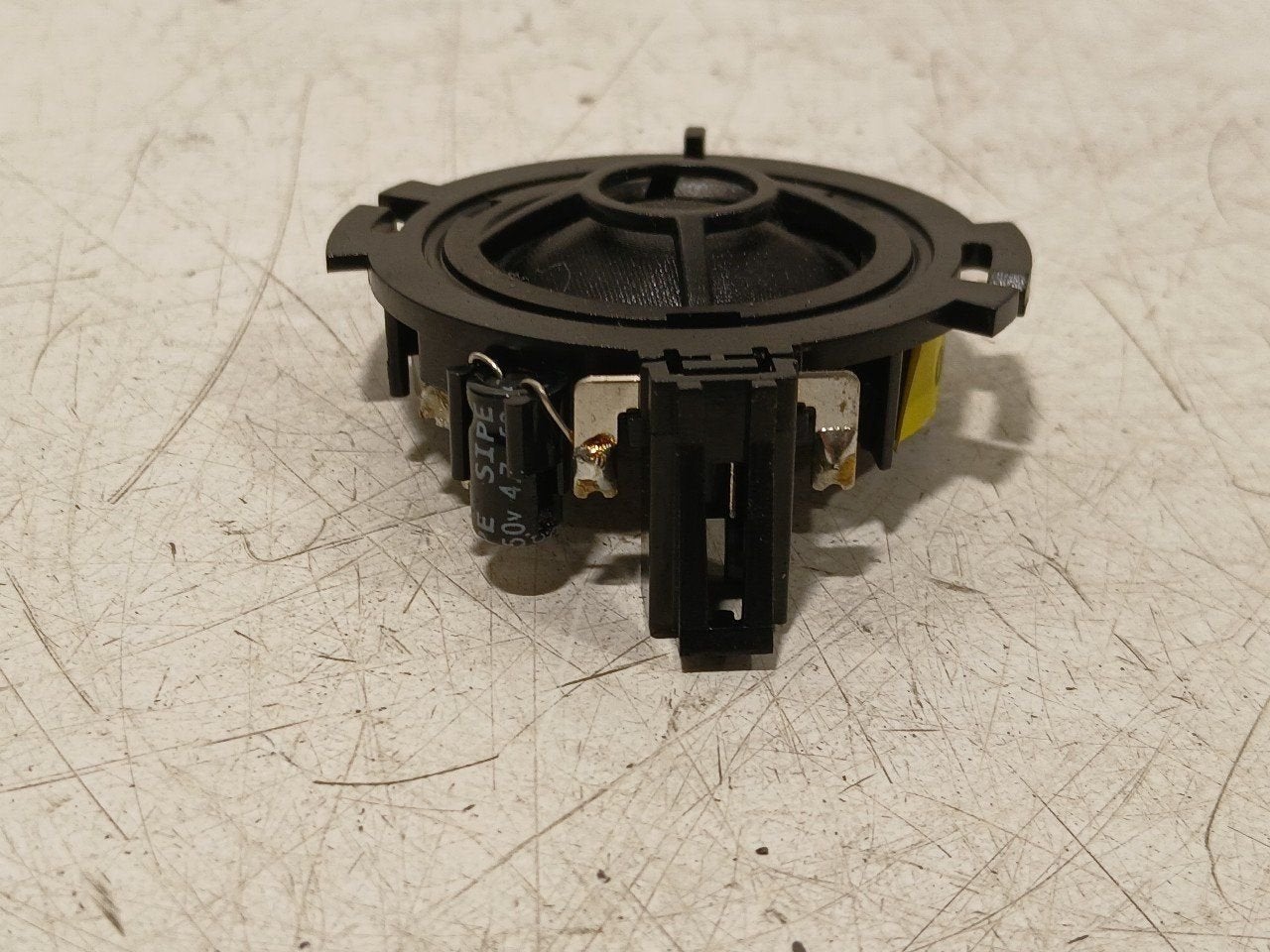 Luidspreker Audi A4, Enlèvement ou Envoi, Van der Ven Autorecycling B.V., Onderdelen@venauto.nl, Ettenseweg 76, 4706 PB Roosendaal, The Netherlands