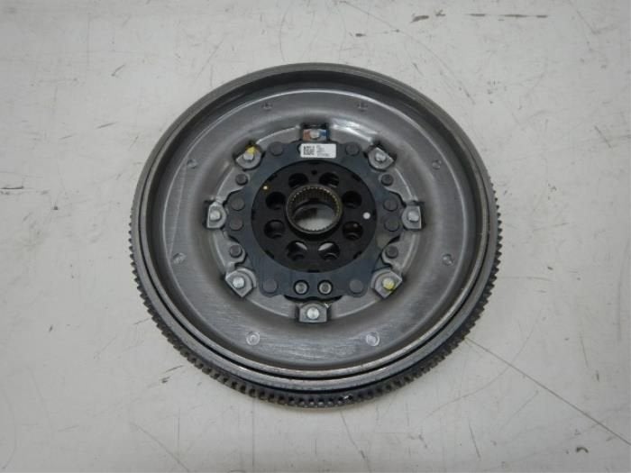 VW Golf 8 Vliegwiel Koppelingsplaat 05L105266J, Enlèvement ou Envoi, Utilisé