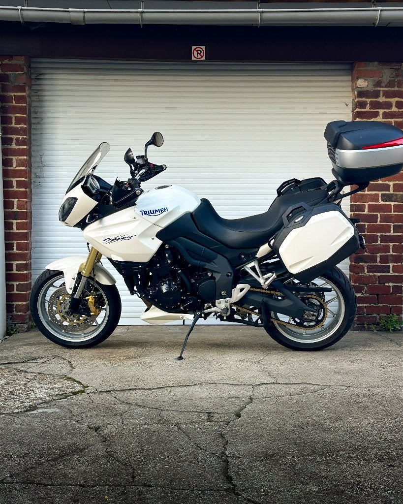 Triumph Tiger 1050 ABS, Motorrijbewijs A, 3 cilinders, 1050 cc, Meer dan 35 kW