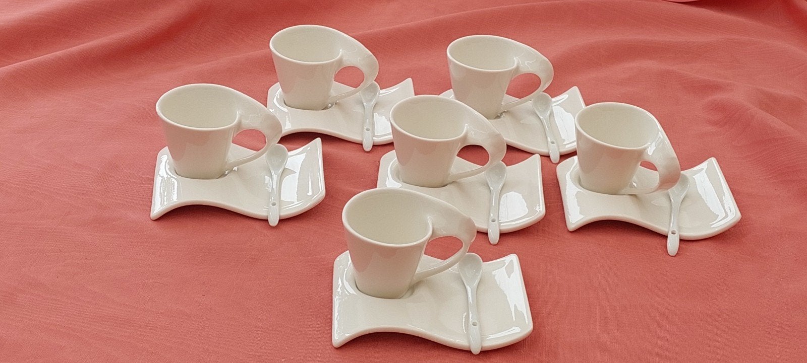 6st kopjes met schotel lepel, Ophalen of Verzenden, Zo goed als nieuw, Kop(pen) en/of Schotel(s)