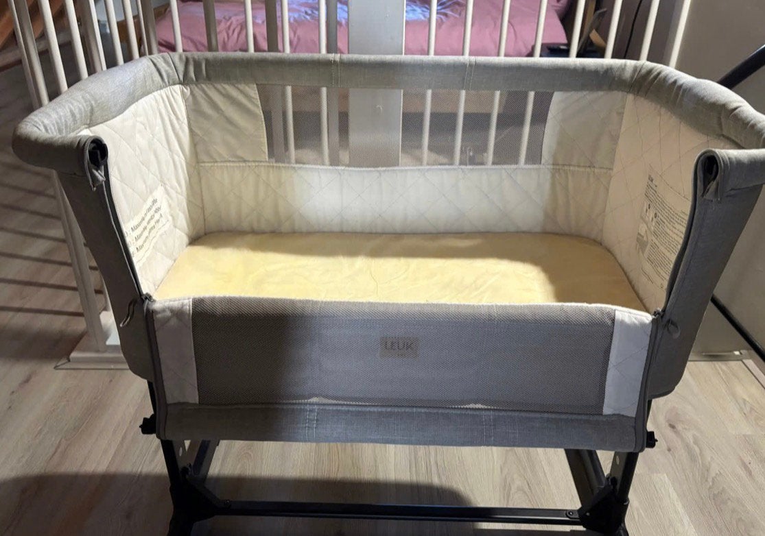 Lit cododo bébé marque Leuk gris, Enfants & Bébés, Enlèvement, Utilisé, Lit