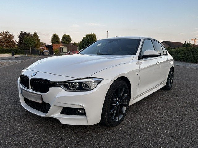 BMW 320i M sport | 184 pk | 111.000 km | 1ste eigenaar, Auto's, BMW, Achterwielaandrijving, 4 cilinders, Alcantara, Wit