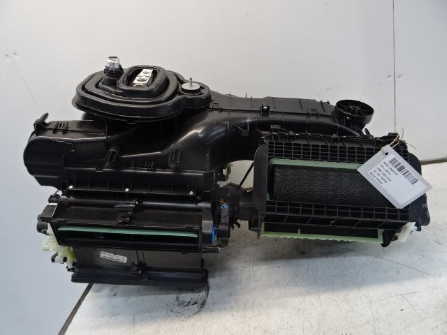 RADIATEUR DE CHAUFFAGE Seat Leon (5FB) (01-2012/08-2020), Seat Deutschland GmbH, Service@seat.de, Utilisé, Seat