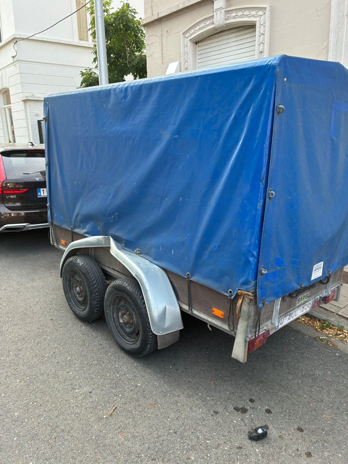 Geremde aanhangwagen met werk aan, Auto diversen, Ophalen, Zo goed als nieuw
