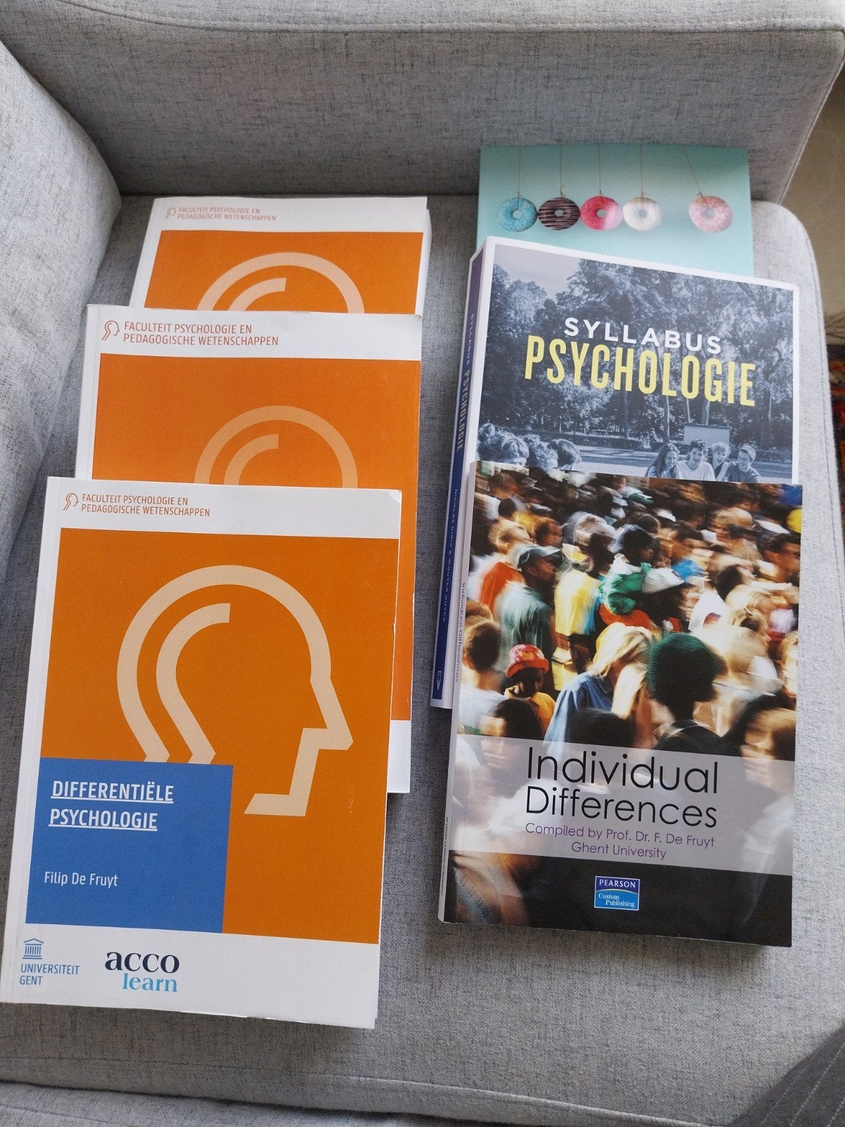 studie en leerboeken 1e en 2e bachelor psychologie ugent, Livres, Livres d'étude & Cours, Enlèvement ou Envoi, Neuf, Autres niveaux