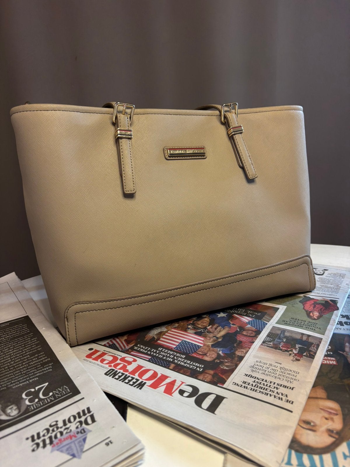 Beige lederen handtas Tonny Hilfiger, Ophalen, Gebruikt, Beige, Handtas