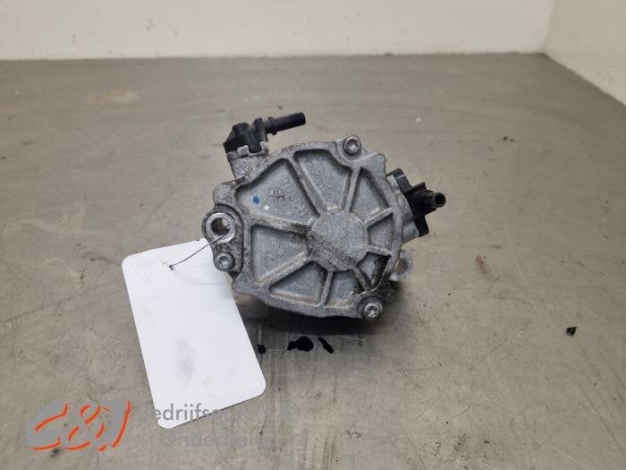 Pompe à vide (diesel) d'un Peugeot Partner, -, 3 mois de garantie, Utilisé, -