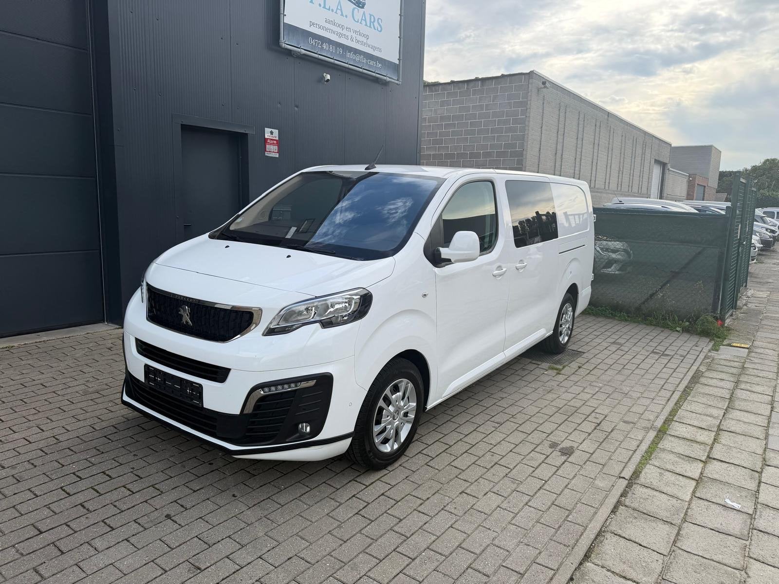 PEUGEOT EXPERT 2.0HDI DUBBEL CABINE AUTOMAAT 6PL FULL, Auto's, Dealer onderhouden, Stof, Euro 6, Bedrijf