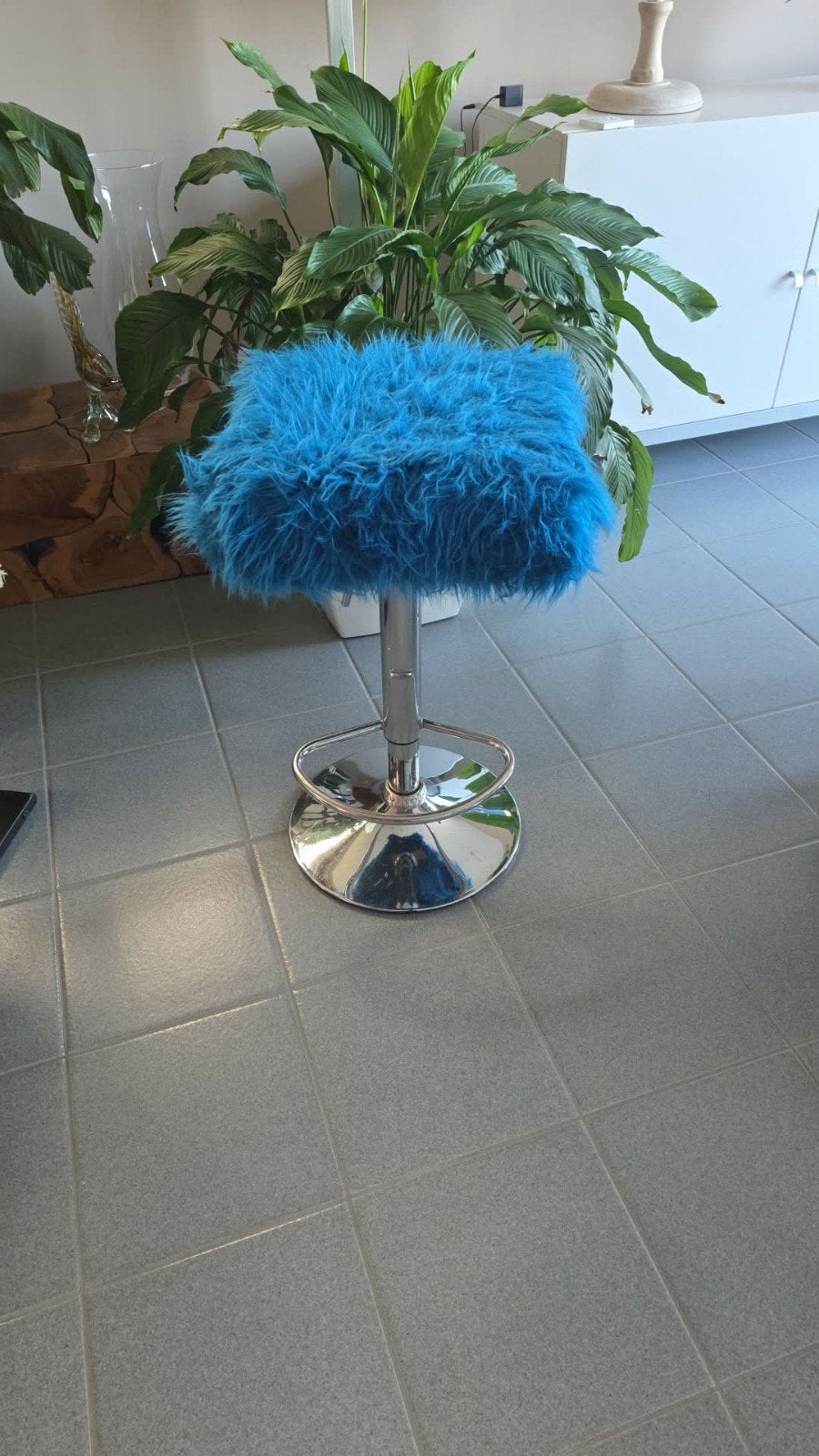 Très beau tabouret de bar chrome assise en peluche, Enlèvement