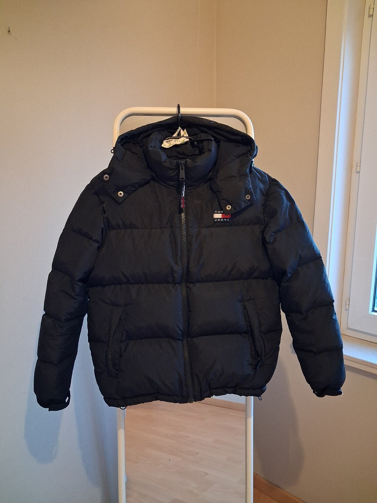 Alaska puffer Tommy Jeans, Vêtements | Femmes, Vestes | Hiver, Envoi, Neuf