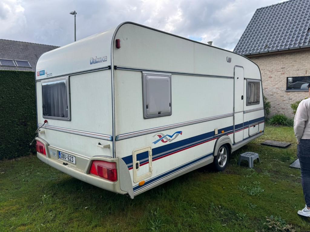 Will ci 5.10m Vast bed en Grote zithoek en voortent, Vast bed, Rondzit, Particulier, 5 tot 6 meter