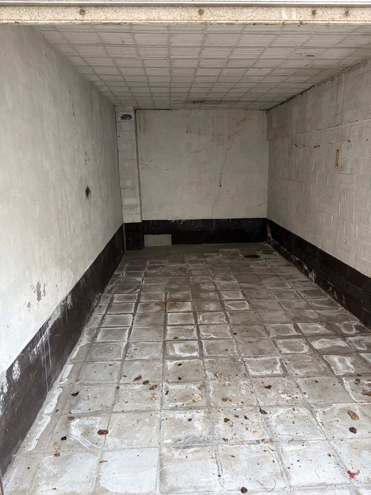 Box pu Garage a louer