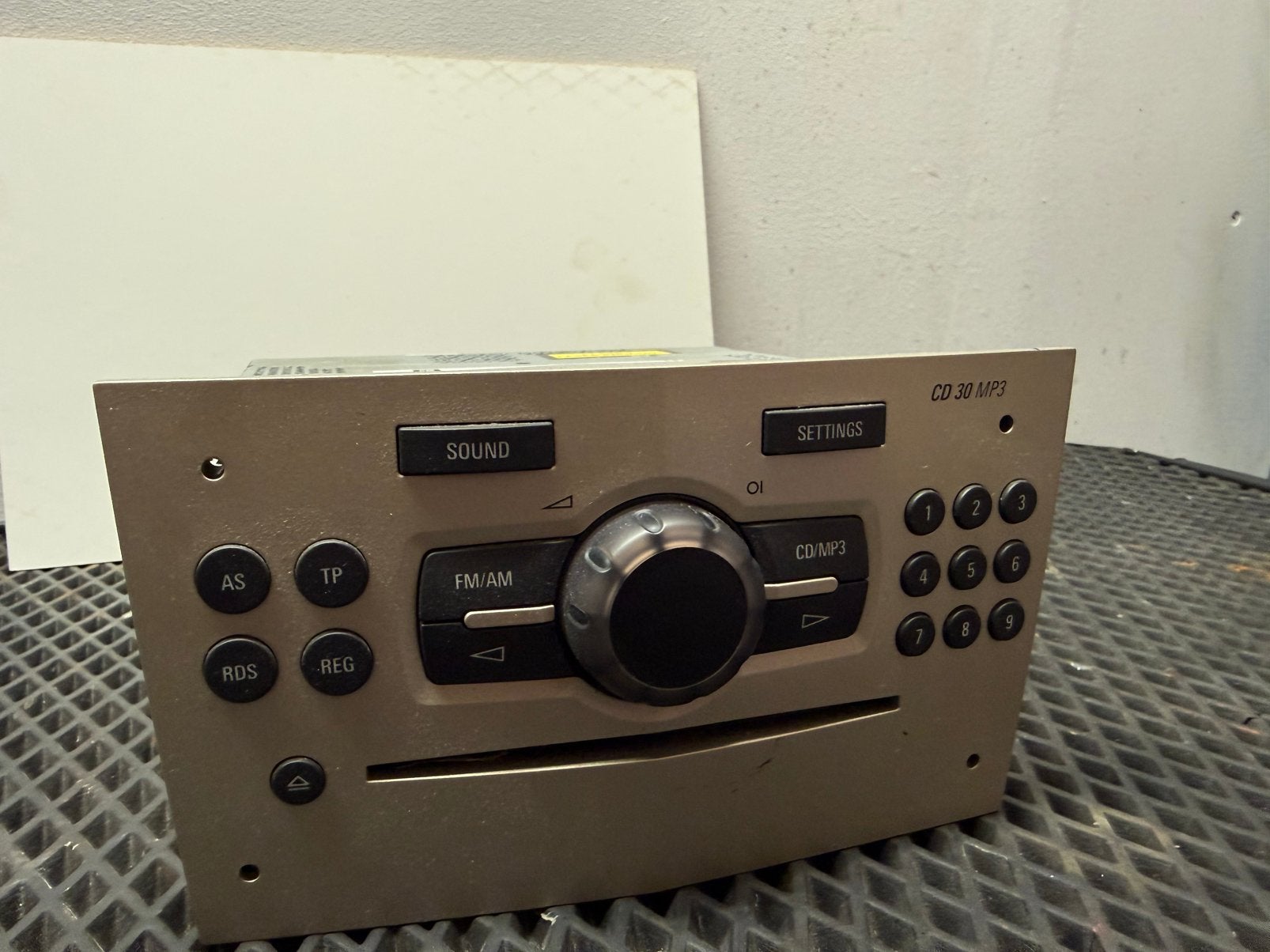 Autoradio Opel Corsa D, Enlèvement, Comme neuf