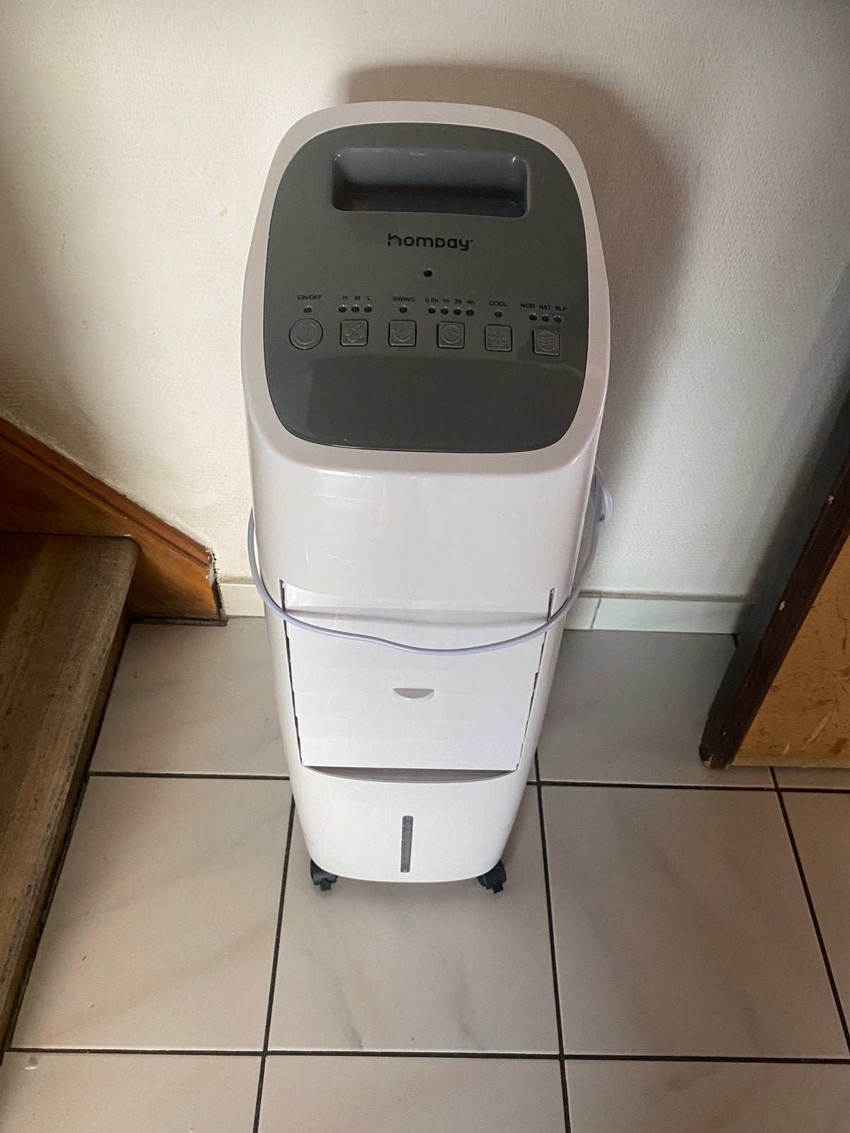 Ventilateur giratoire avec humidificateur d’air avec télécom, Electroménager, Enlèvement, Comme neuf, Télécommande