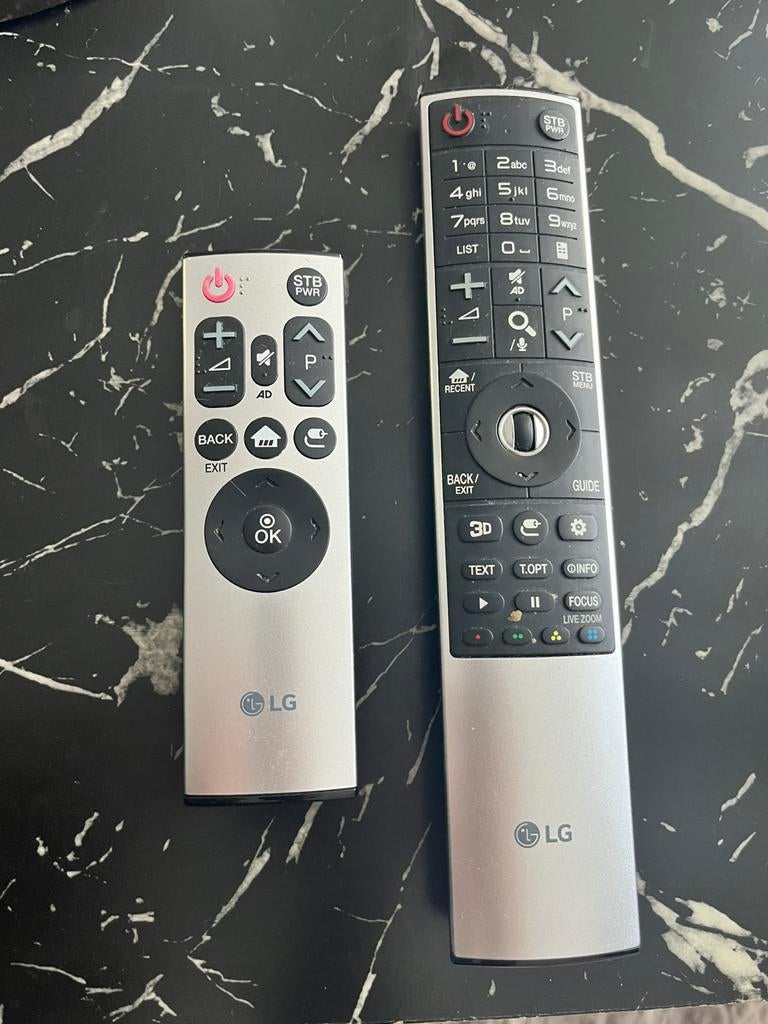 LG afstandsbedieningen origineel, TV, Hi-fi & Vidéo, Télécommandes, Enlèvement, Comme neuf, Originale
