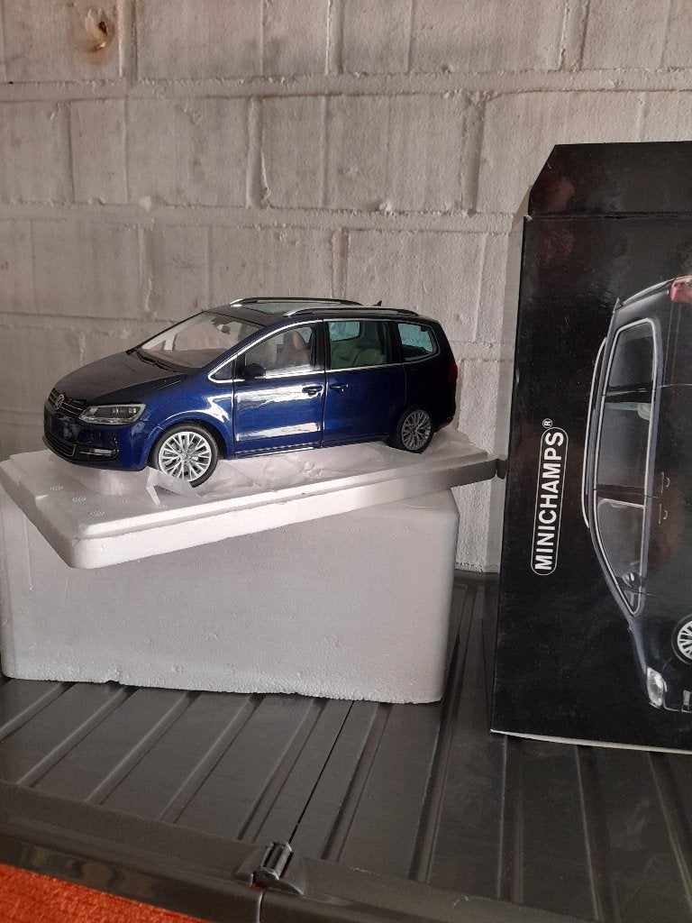 MINICHAMPS CONTRE TOURAN 1/18, Enlèvement ou Envoi, Comme neuf, Voiture, MiniChamps