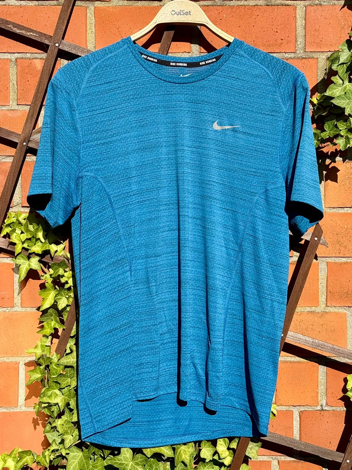 Chemise de sport Nike Running Dri-Fit, Enlèvement ou Envoi, Comme neuf, Taille 52/54 (L), Bleu