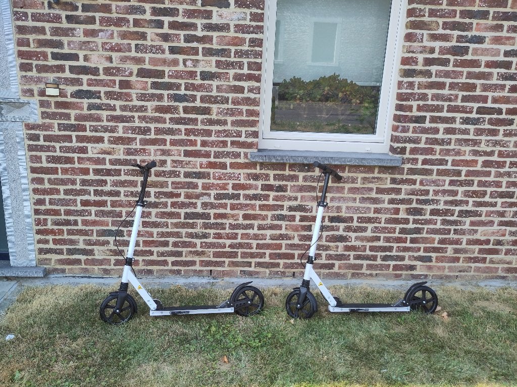 Trottinettes enfant, Vélos & Vélomoteurs, Enlèvement, Comme neuf, Autres types, Autre