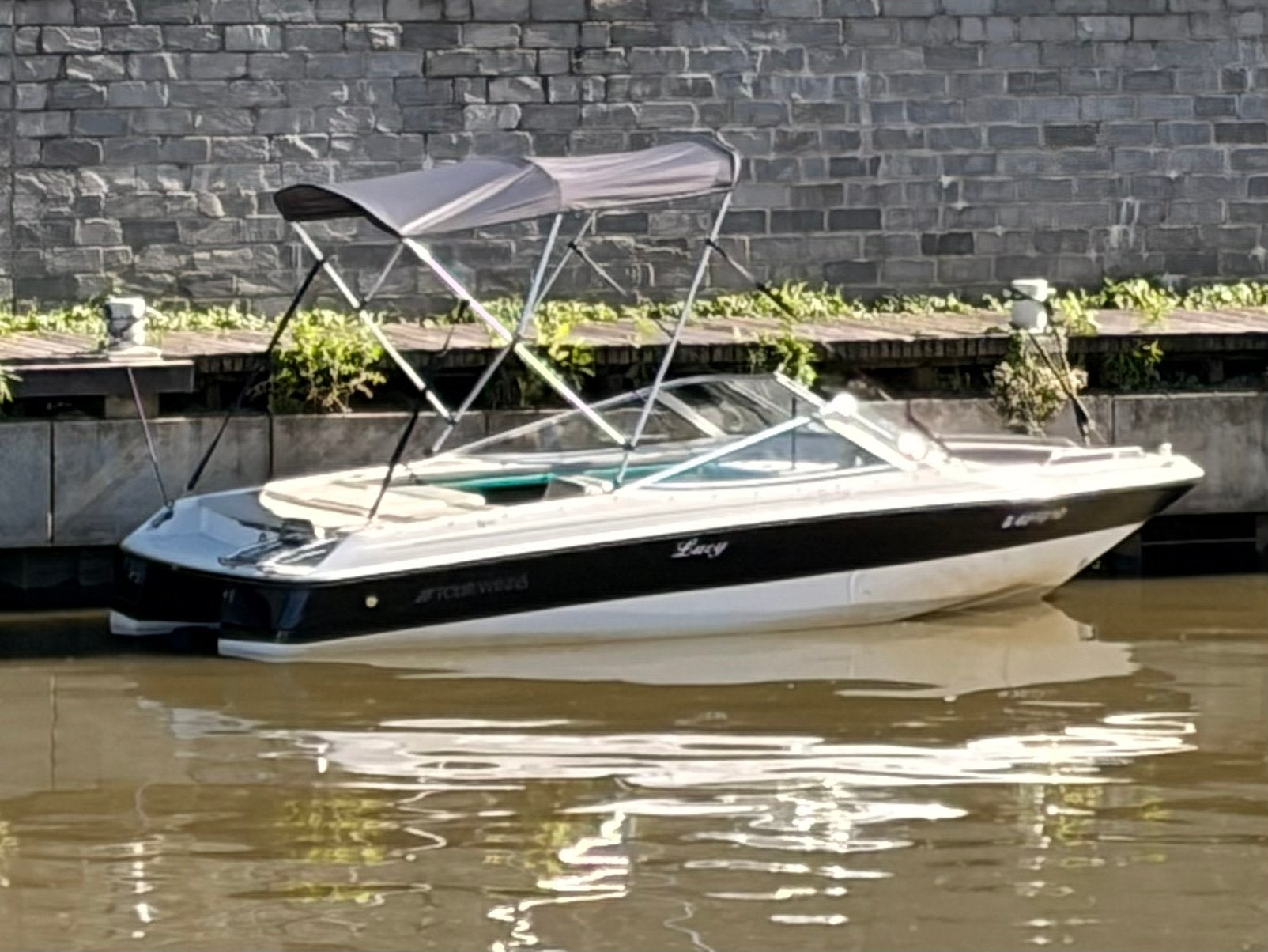 Four winns 130pk 4cilinder 5m60, Watersport en Boten, Overige merken, Gebruikt, Binnenboordmotor, Afdekzeil