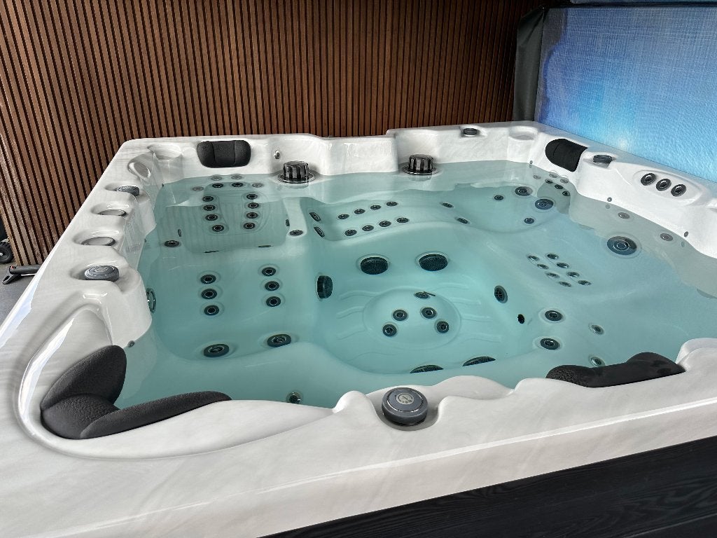 JS-01 - Premium All-in Spa - 6 zitplaatsen, Ophalen, Zo goed als nieuw, Overige typen