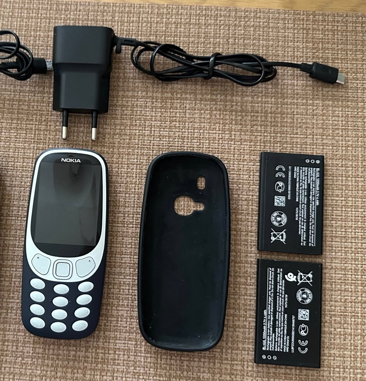 Nokia 3310, Inclusief twee batterijen en  hoesje., Télécoms, Enlèvement, Comme neuf